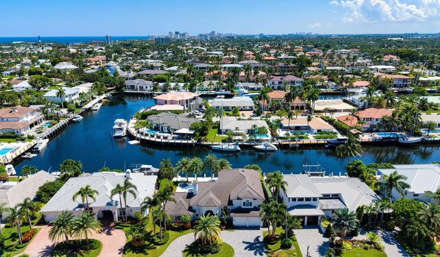 2520 Ne 35th Street, Lighthouse Point
