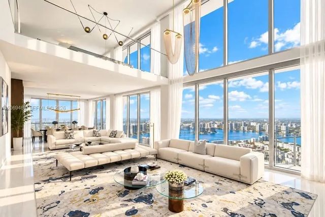 4 of 43 - 16901 Collins Avenue #5305, Sunny Isles Beach, FL