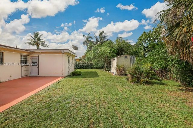 5 of 39 - 621 Sw 30th Avenue, Fort Lauderdale, FL