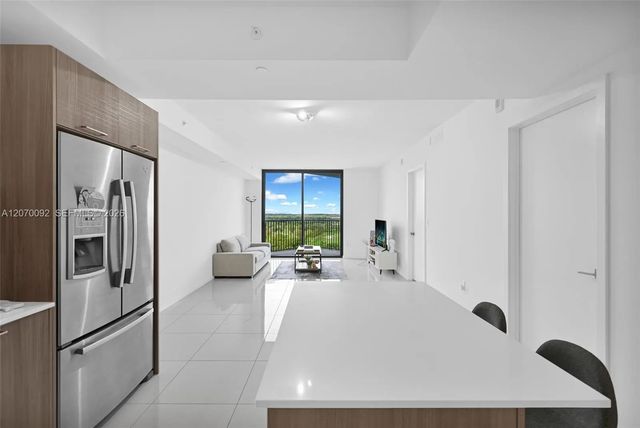 5 of 26 - 5300 Paseo Boulevard #1410, Doral, FL