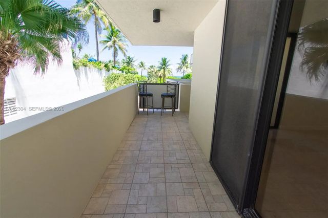 5 of 49 - 1623 Collins Avenue #215, Miami Beach, FL