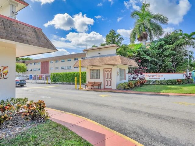 2 of 52 - 5300 Washington Street #p131, Hollywood, FL