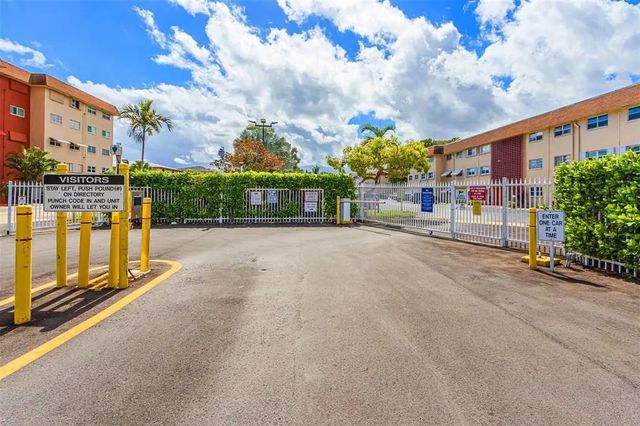 3 of 52 - 5300 Washington Street #p131, Hollywood, FL