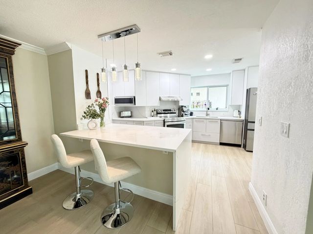 5 of 23 - 4742 Nw 5th Court, Coconut Creek, FL