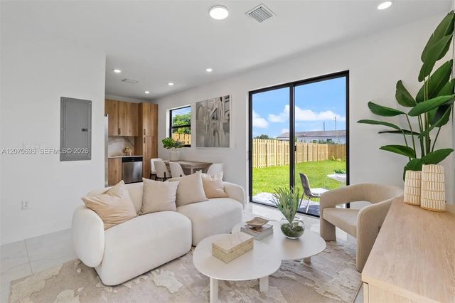 3 of 19 - 13360 Sw 265th Terrace, Homestead, FL