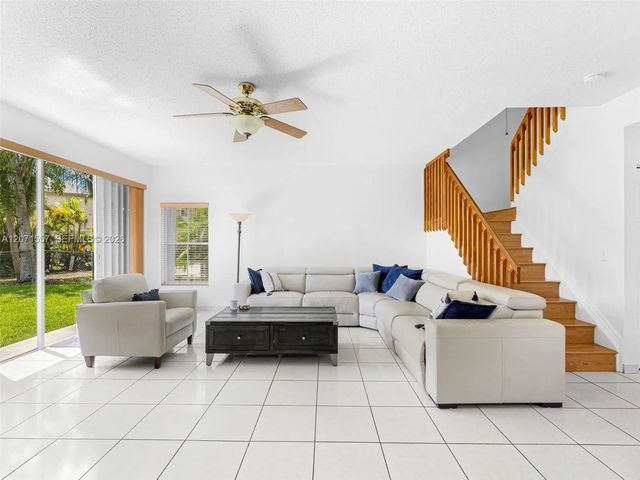 5 of 26 - 20714 Nw 3rd Street, Pembroke Pines, FL