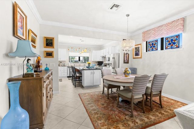 4 of 36 - 218 Se Longview Drive, Port St. Lucie, FL