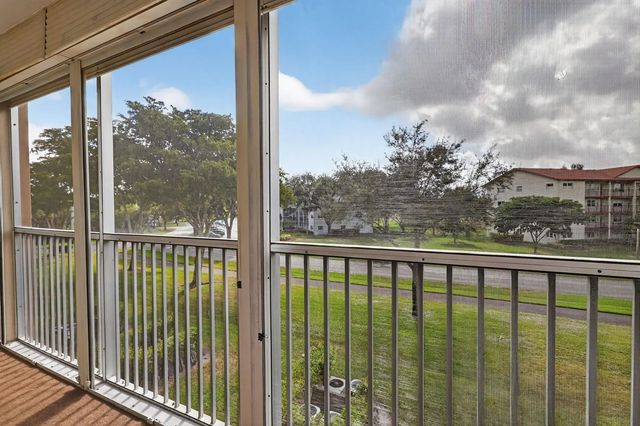 2 of 42 - 12750 Sw 4th Court #307j, Pembroke Pines, FL