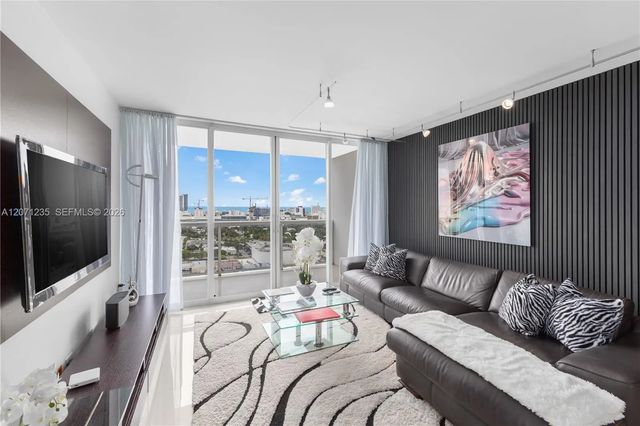 3 of 34 - 1800 Sunset Harbour Drive #2409, Miami Beach, FL