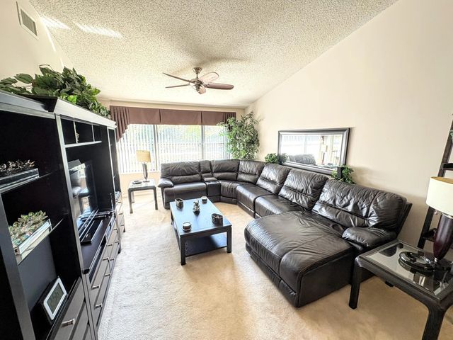3 of 19 - 4712 E Lucerne Lakes Boulevard E #203, Lake Worth, FL
