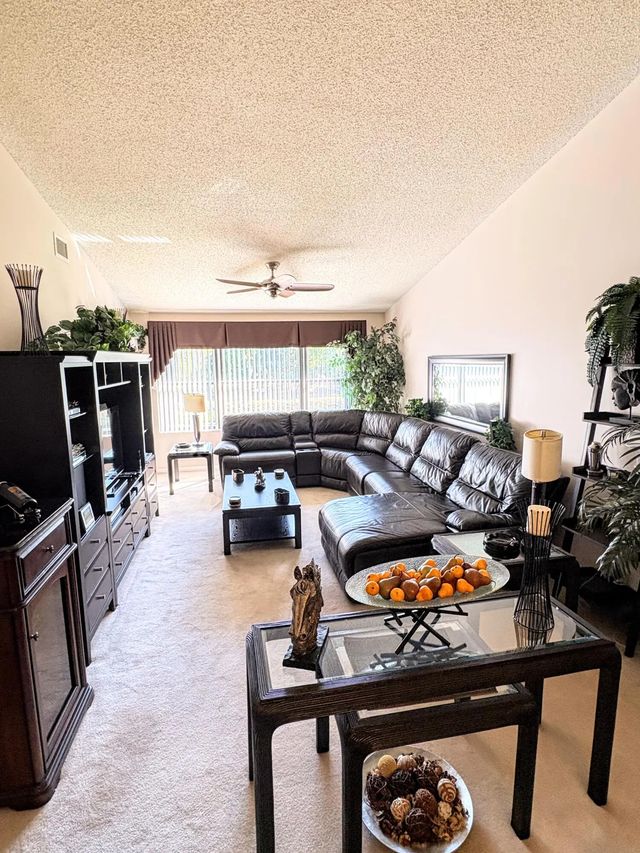 4 of 19 - 4712 E Lucerne Lakes Boulevard E #203, Lake Worth, FL