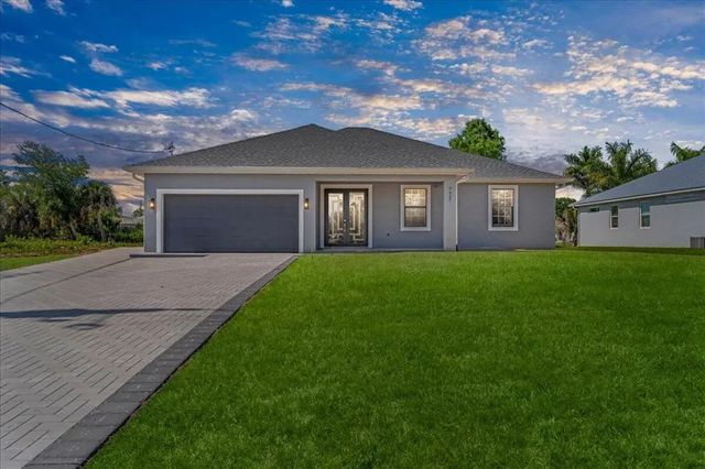 7427 Sea Mist Drive, Port Charlotte