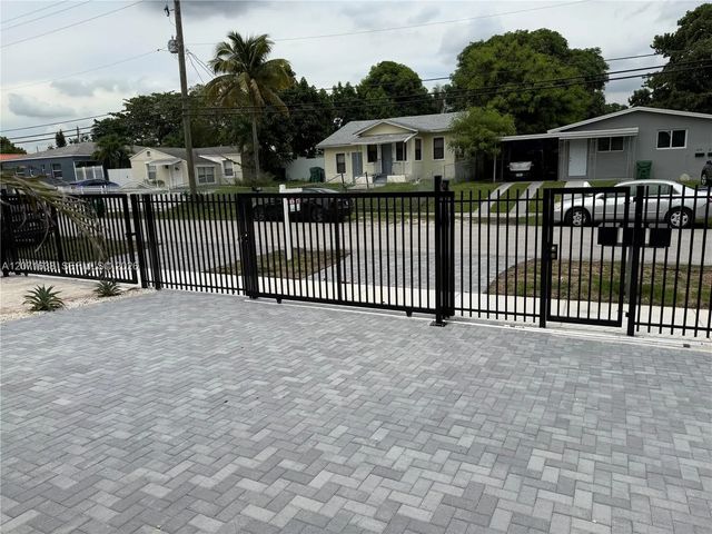 5 of 27 - 1256 Ne 110th Terrace, Miami, FL