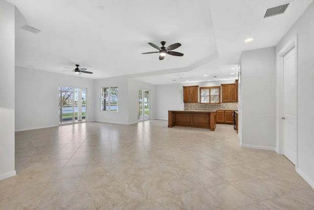 4 of 52 - 111 Tresana Boulevard #29, Jupiter, FL