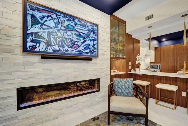 4 of 59 - 2617 Ne 14th Avenue #102, Wilton Manors, FL