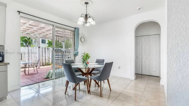 2 of 32 - 27255 Sw 138th Court, Homestead, FL