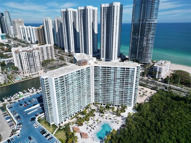 3 of 40 - 100 Bayview Drive #1626, Sunny Isles Beach, FL