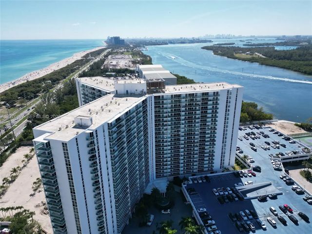 4 of 40 - 100 Bayview Drive #1626, Sunny Isles Beach, FL