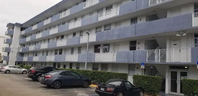 3 of 30 - 1801 S Treasure Drive #302, Miami Beach, FL