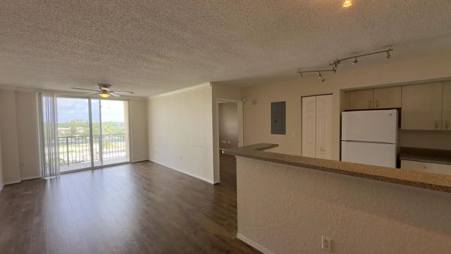 1801 N Flagler Drive #630, West Palm Beach