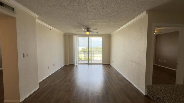 5 of 27 - 1801 N Flagler Drive #630, West Palm Beach, FL
