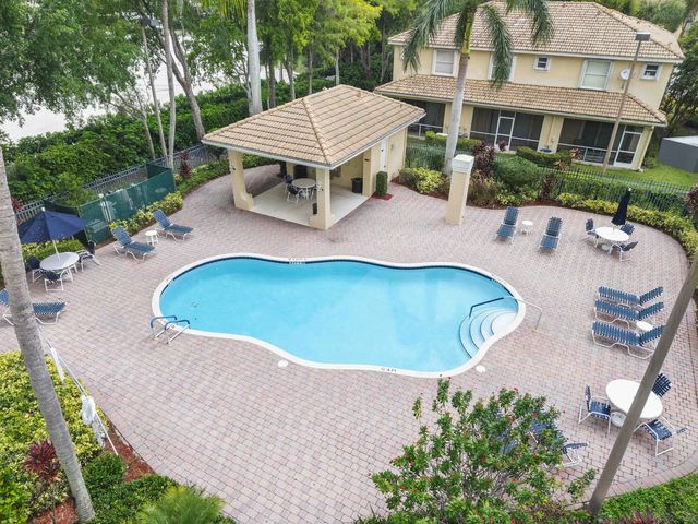 5 of 48 - 13804 Creston Place, Wellington, FL