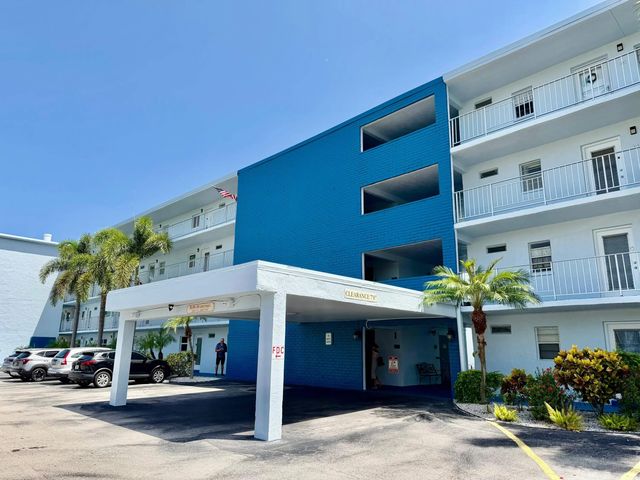 300 Ne 26th Avenue #2010, Boynton Beach