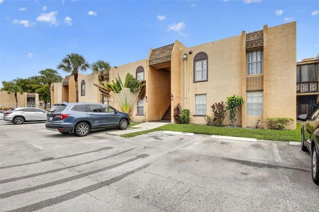 4241 Nw 19th Street #172, Lauderhill