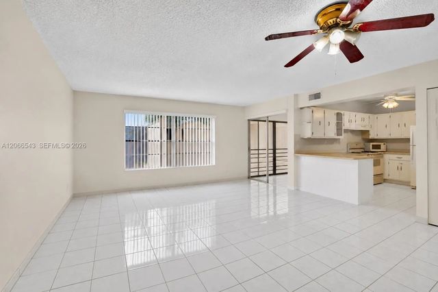 3 of 24 - 4241 Nw 19th Street #172, Lauderhill, FL