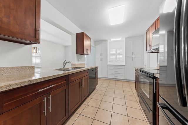 4 of 29 - 2084 Sw 13th Terrace, Boynton Beach, FL