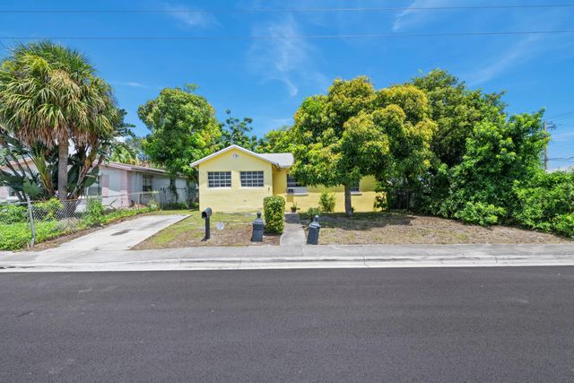 616 W 5th Street, Riviera Beach
