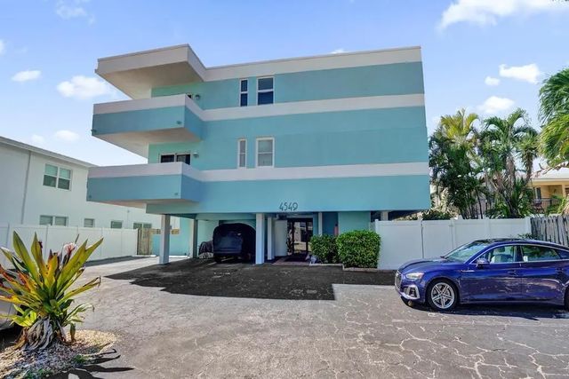 2 of 40 - 4549 N Ocean Drive #1, Lauderdale-By-The-Sea, FL