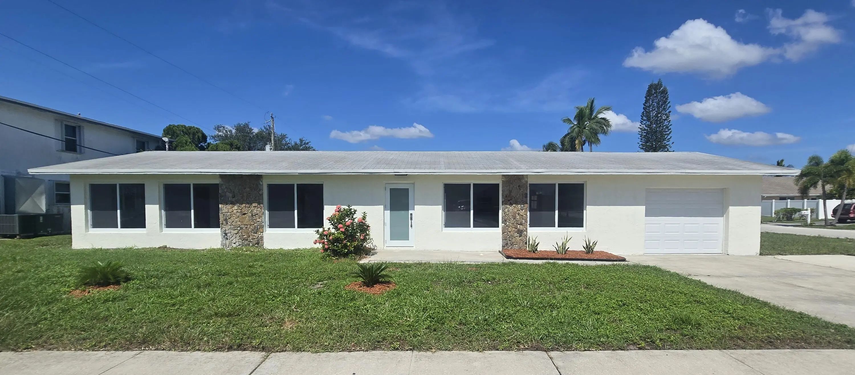 303 Sw 33rd Terrace, Deerfield Beach
