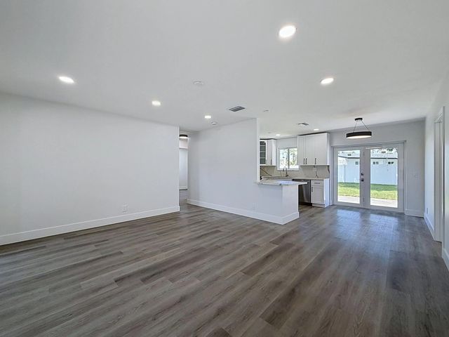 3 of 25 - 1441 Sw 1st Terrace, Deerfield Beach, FL