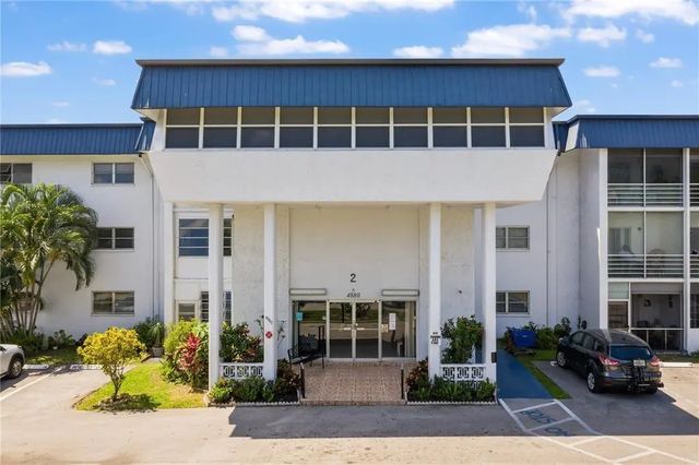 4880 Nw 22nd Street #309, Lauderhill