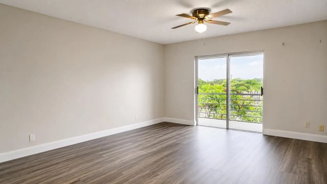 2 of 18 - 4880 Nw 22nd Street #309, Lauderhill, FL
