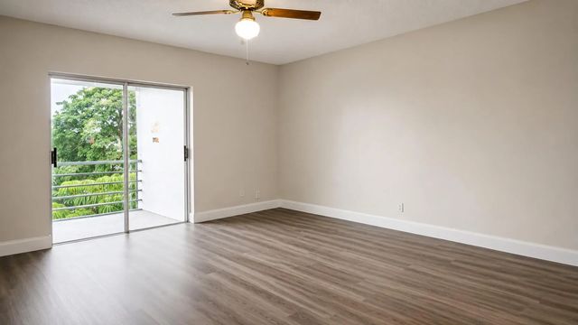 3 of 18 - 4880 Nw 22nd Street #309, Lauderhill, FL