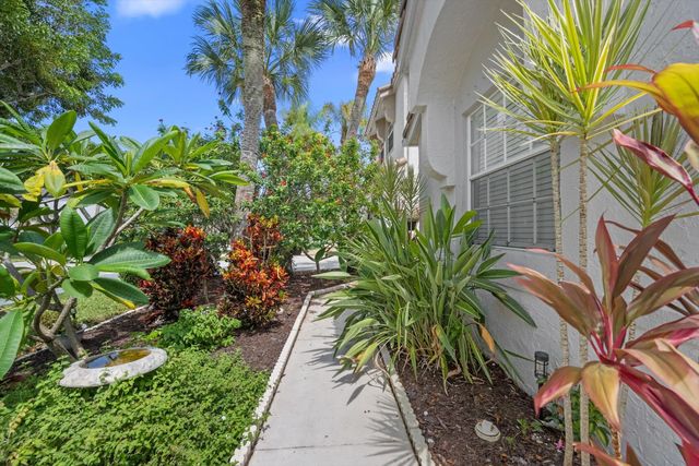 4 of 34 - 7865 Rockport Circle, Lake Worth, FL