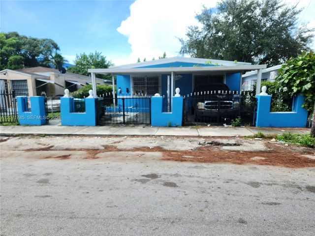 6950 Nw 6th Court, Miami