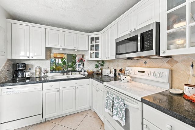 3 of 23 - 777 S Federal Highway #401n, Pompano Beach, FL
