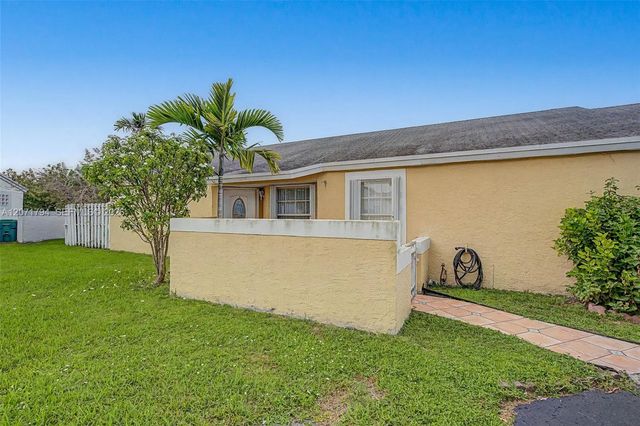 2 of 24 - 14963 Sw 74th Terrace, Miami, FL