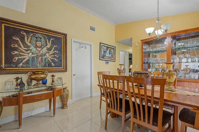 5 of 24 - 14963 Sw 74th Terrace, Miami, FL