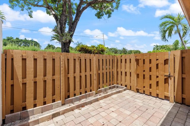 2 of 22 - 2035 Sw 24th Circle, Boynton Beach, FL