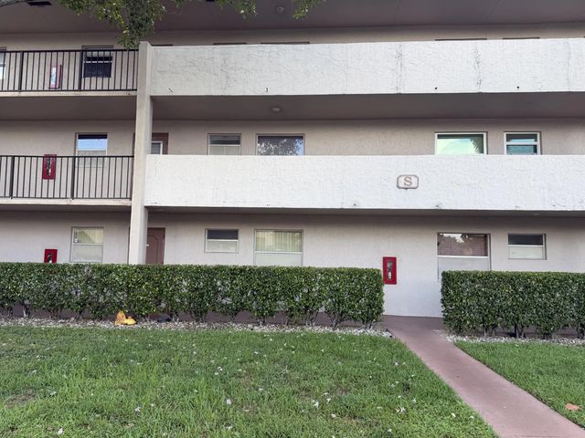 2 of 5 - 8301 Sands Point  Boulevard #s103, Tamarac, FL
