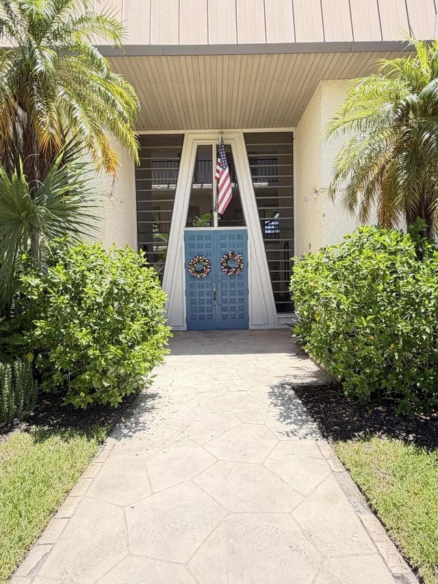 2 of 41 - 1800 Se Saint Lucie Boulevard #9-305, Stuart, FL