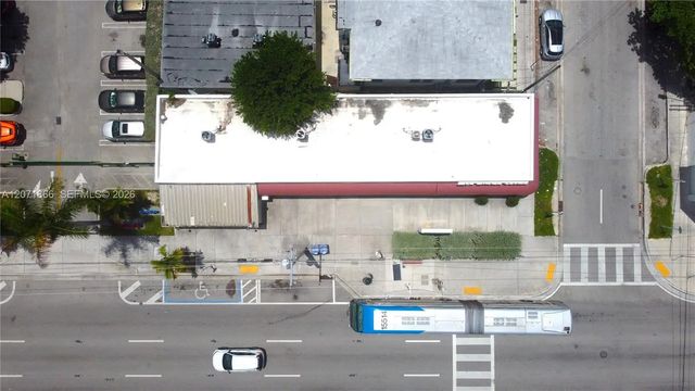 5 of 13 - 1058 Sw 1st Street, Miami, FL