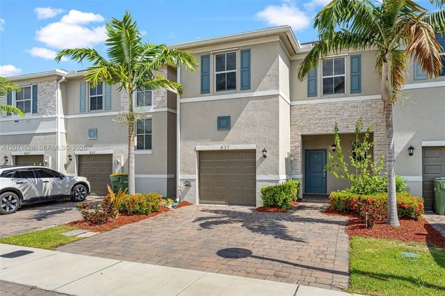 2 of 34 - 837 Se 16th Court, Homestead, FL