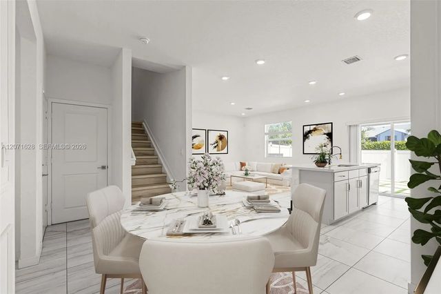 3 of 34 - 837 Se 16th Court, Homestead, FL