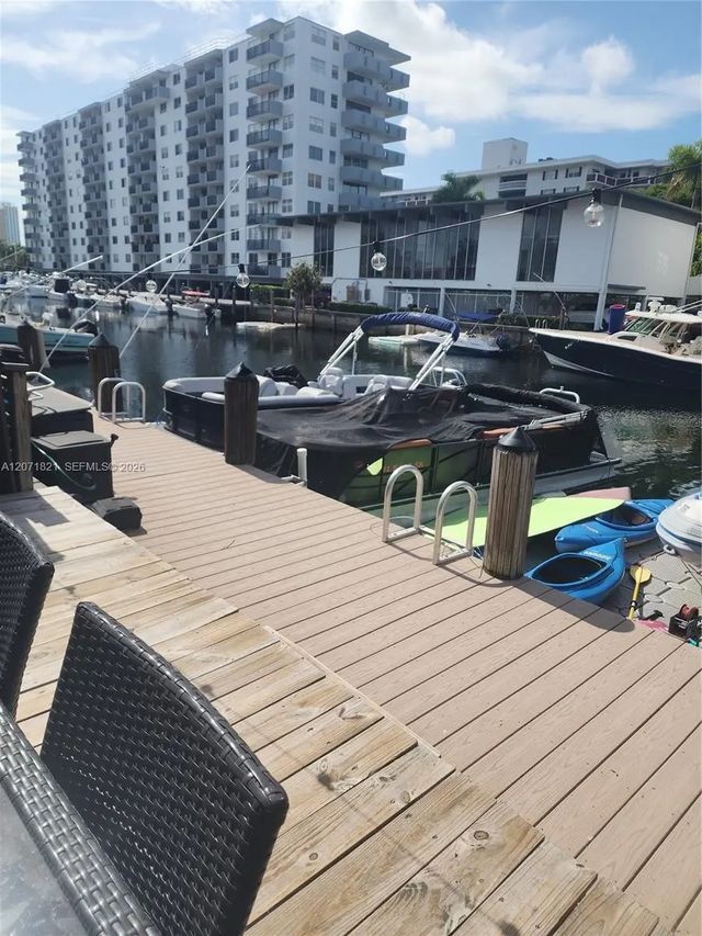 2 of 19 - 3600 Ne 167th Street #19, North Miami Beach, FL