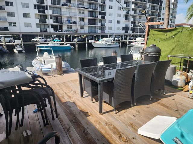 4 of 19 - 3600 Ne 167th Street #19, North Miami Beach, FL
